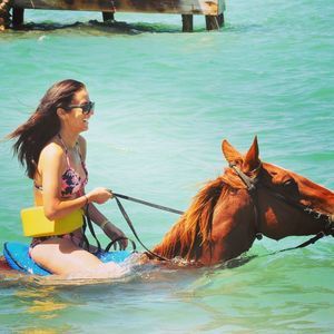 Meet your Posher, Carolyn